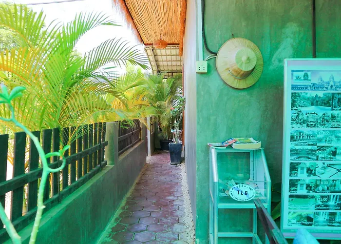 Old Khmer House 3*
